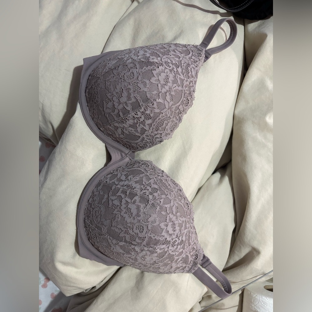 SKIMS Lace Push-up Bra